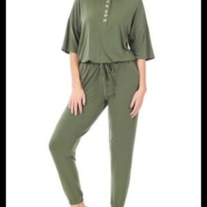 Zenana Outfitters Sage Green Jumpsuit